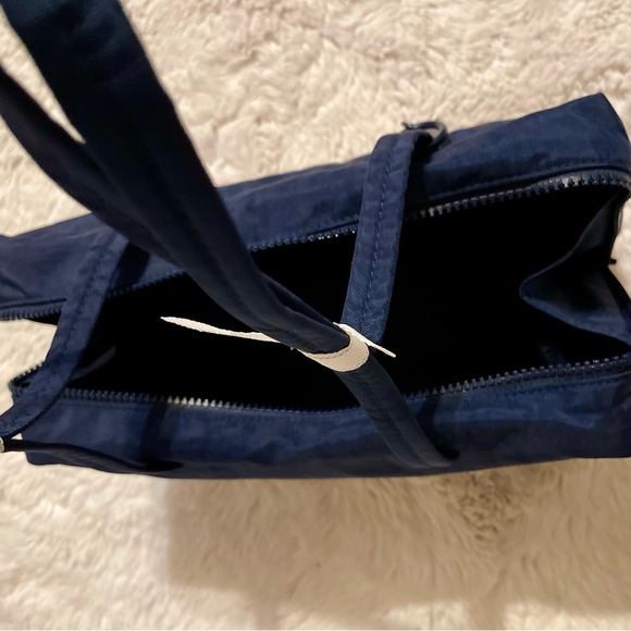 BAGGU x Hello Kitty Bundle - Picture 13 of 16